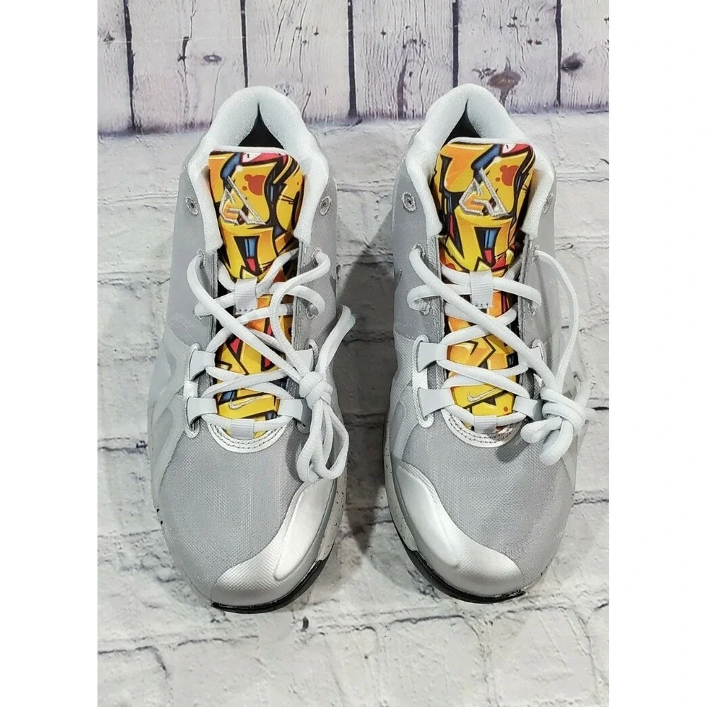 Nike Zoom Freak 1 Basketball Shoes KIDS 7Y Grey Graffiti BQ5633-005 Sneakers